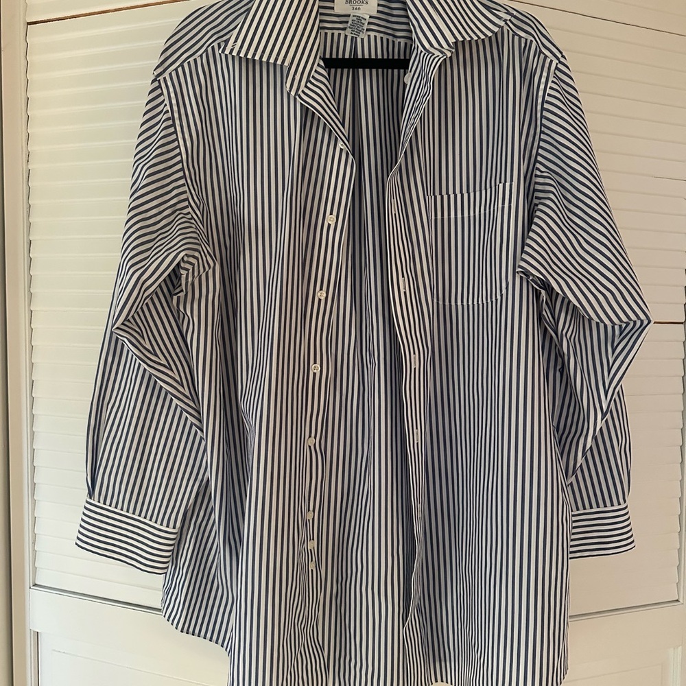 Vintage Brooks 346 Classic Blue and White Striped Men's Shirt